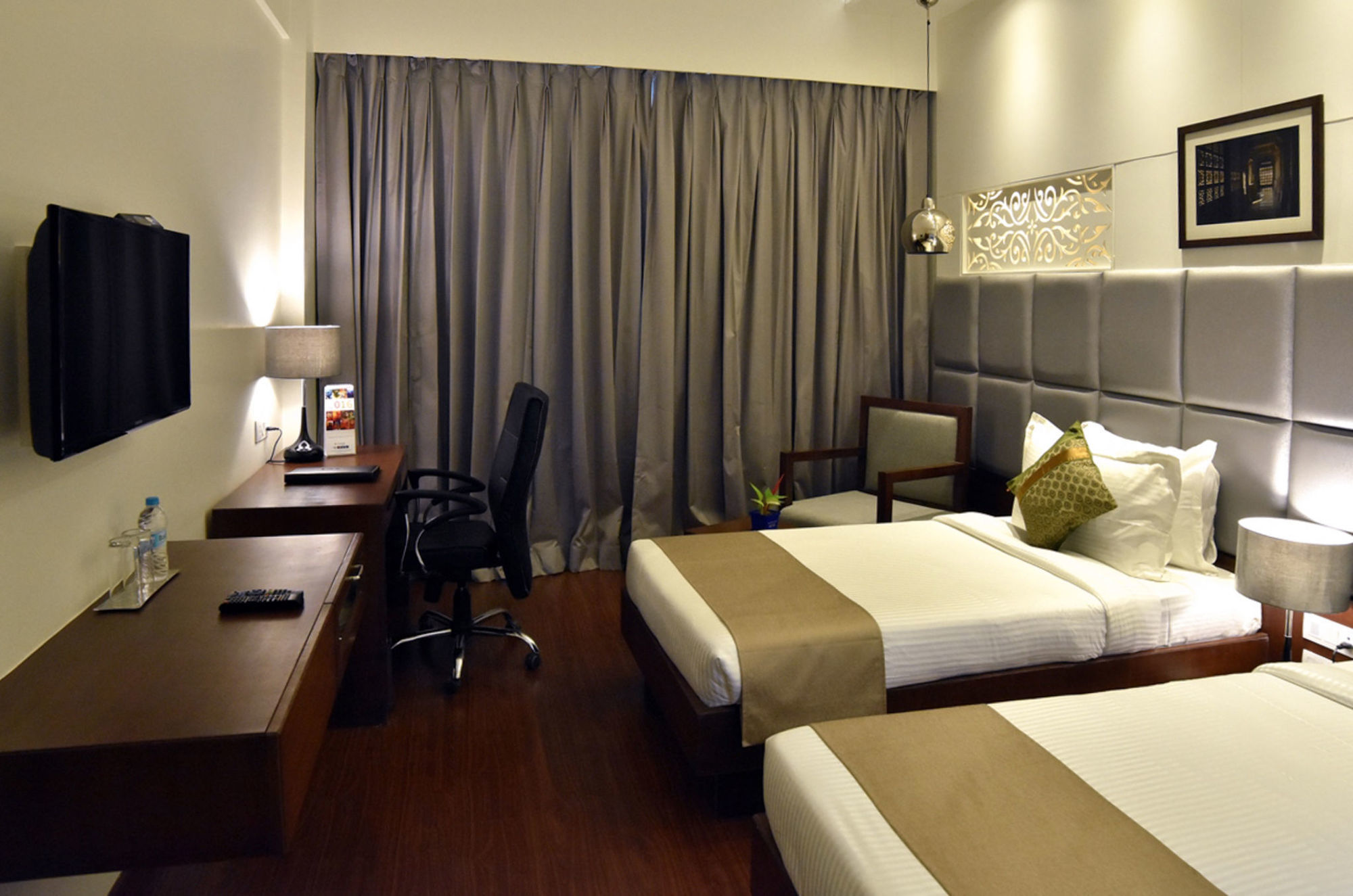 Comfort Inn Donil Vadodara Kamer foto